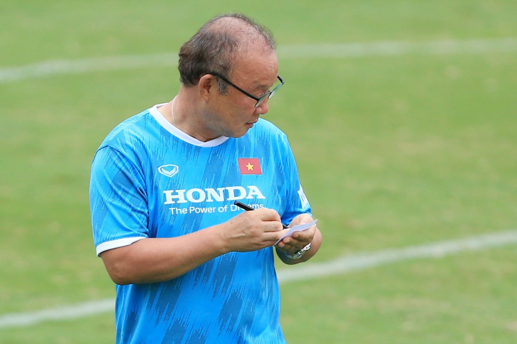 giao huu tuyen Viet Nam - U22 Viet Nam,  vong loai World Cup 2022 anh 1