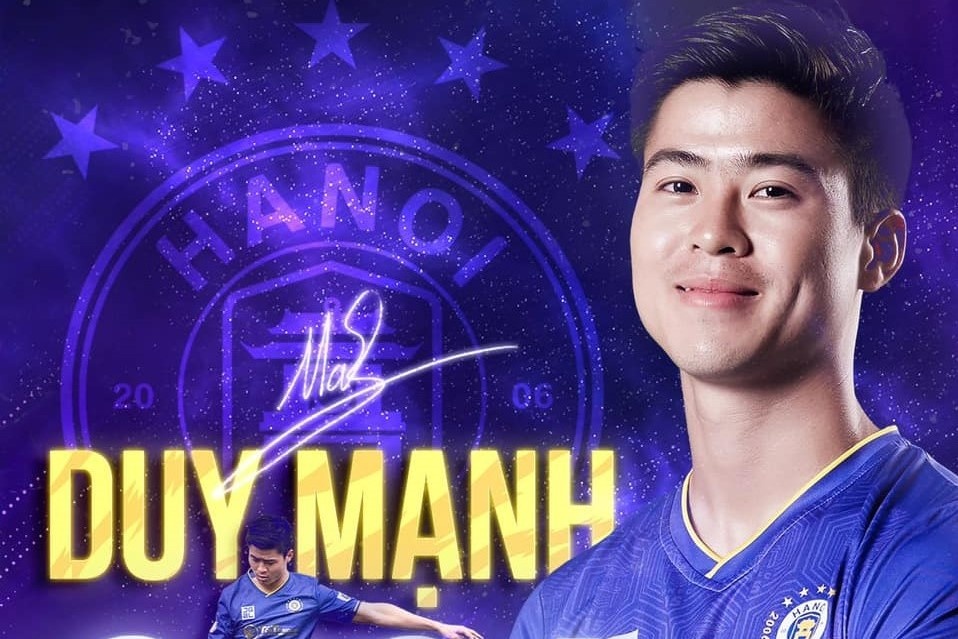 CLB Ha Noi giu chan Duy Manh den nam 2024 hinh anh