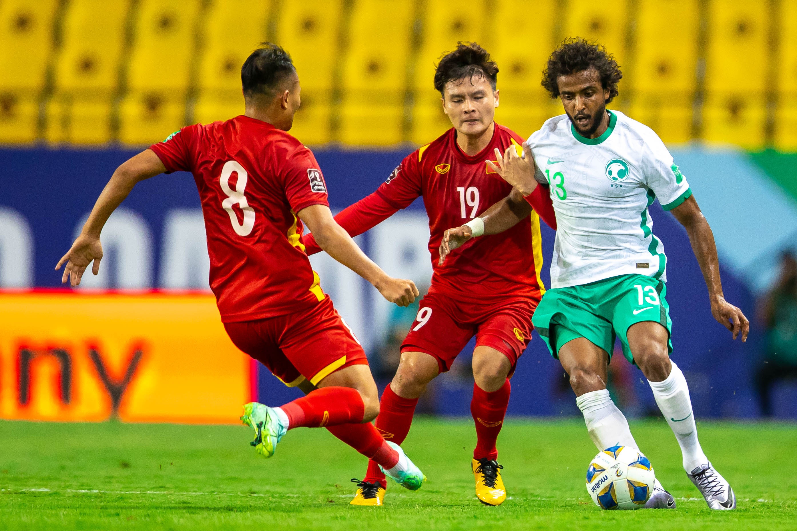 Cham diem tuyen Viet Nam gap Saudi Arabia: Quang Hai ghi dau an anh 10