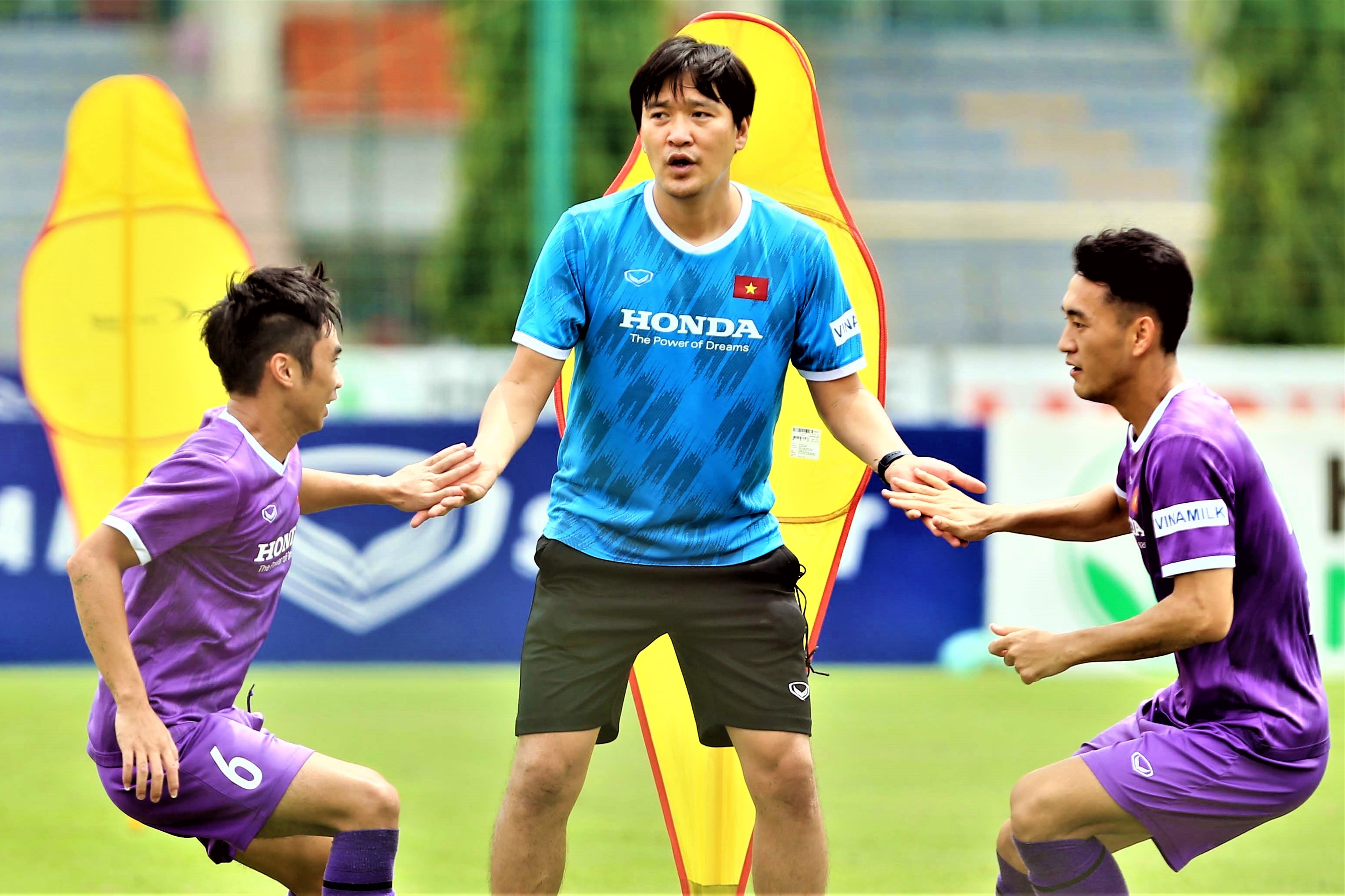 Tuyen Viet Nam khien doi U22 chiu nhieu ap luc hinh anh