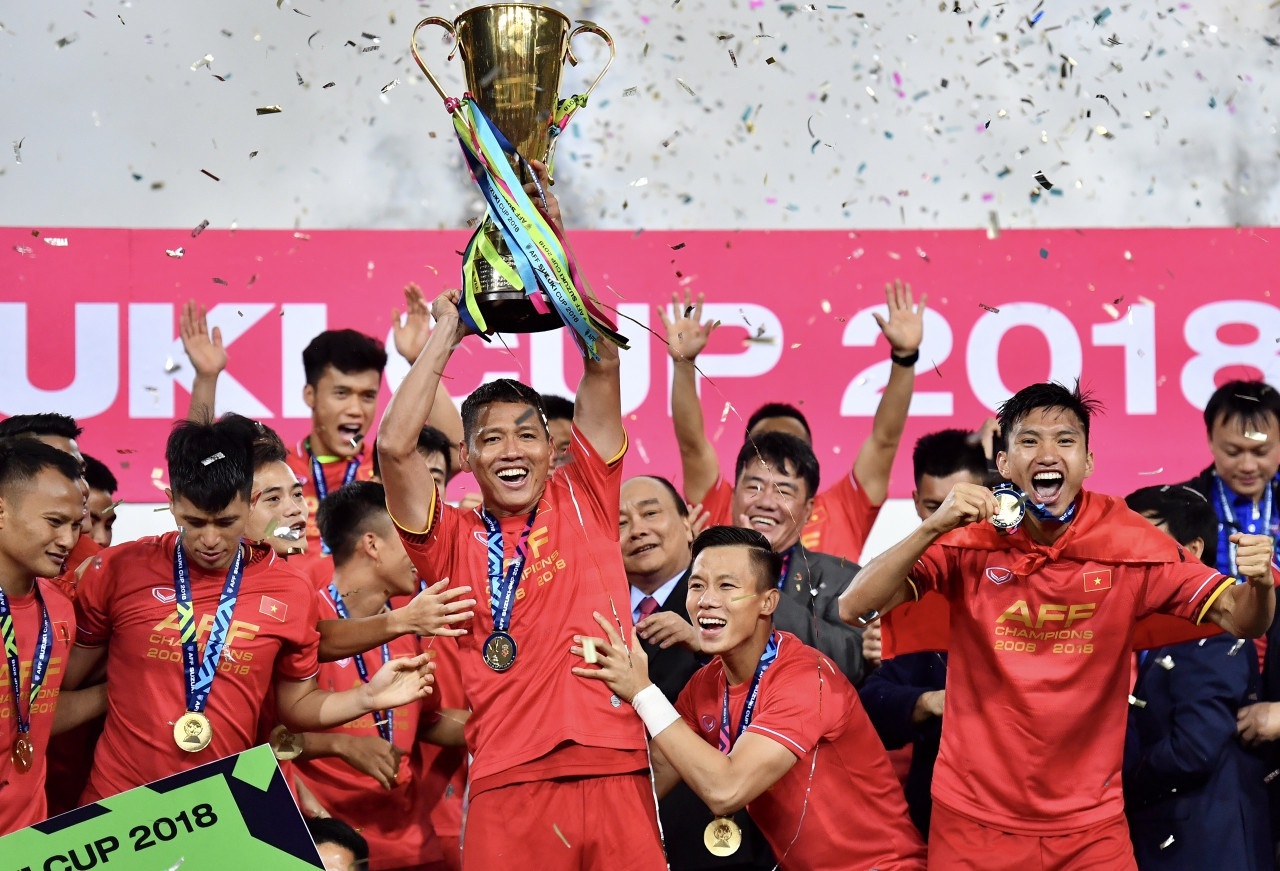 Ong Phan Anh Tu: 'Khong can bo vong loai World Cup vi AFF Cup' hinh anh