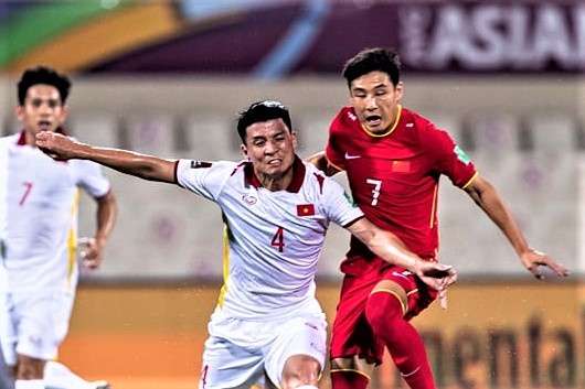 BLV Quang Tung: 'Tuyen Viet Nam boc lo het van de' hinh anh