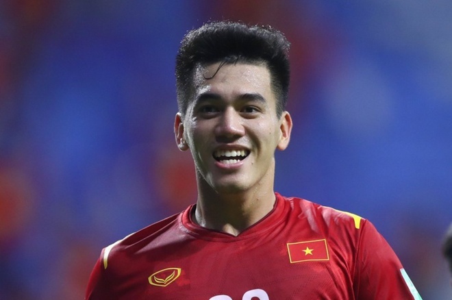 Tien Linh da khac hinh anh