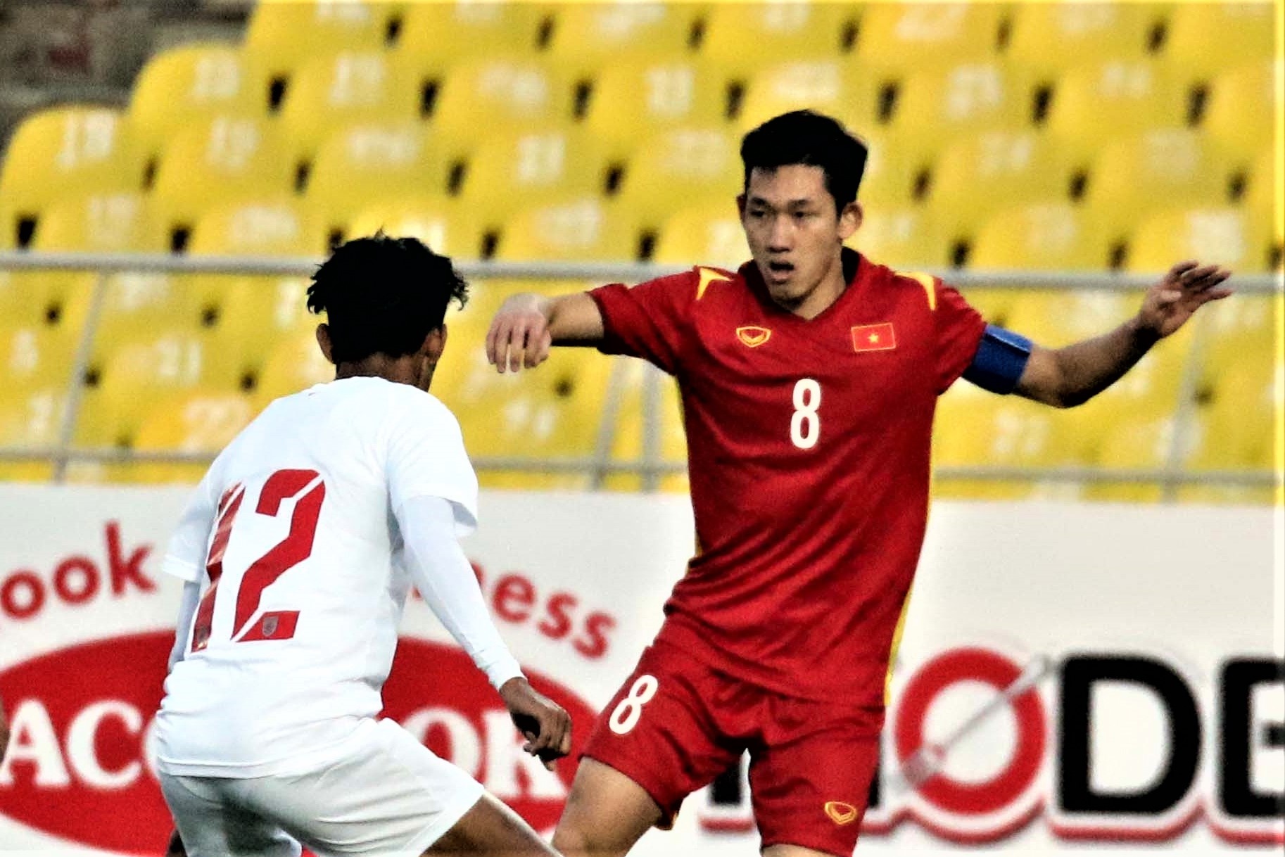 Nguyen Hai Long vang mat trong danh sach bo sung tuyen Viet Nam hinh anh