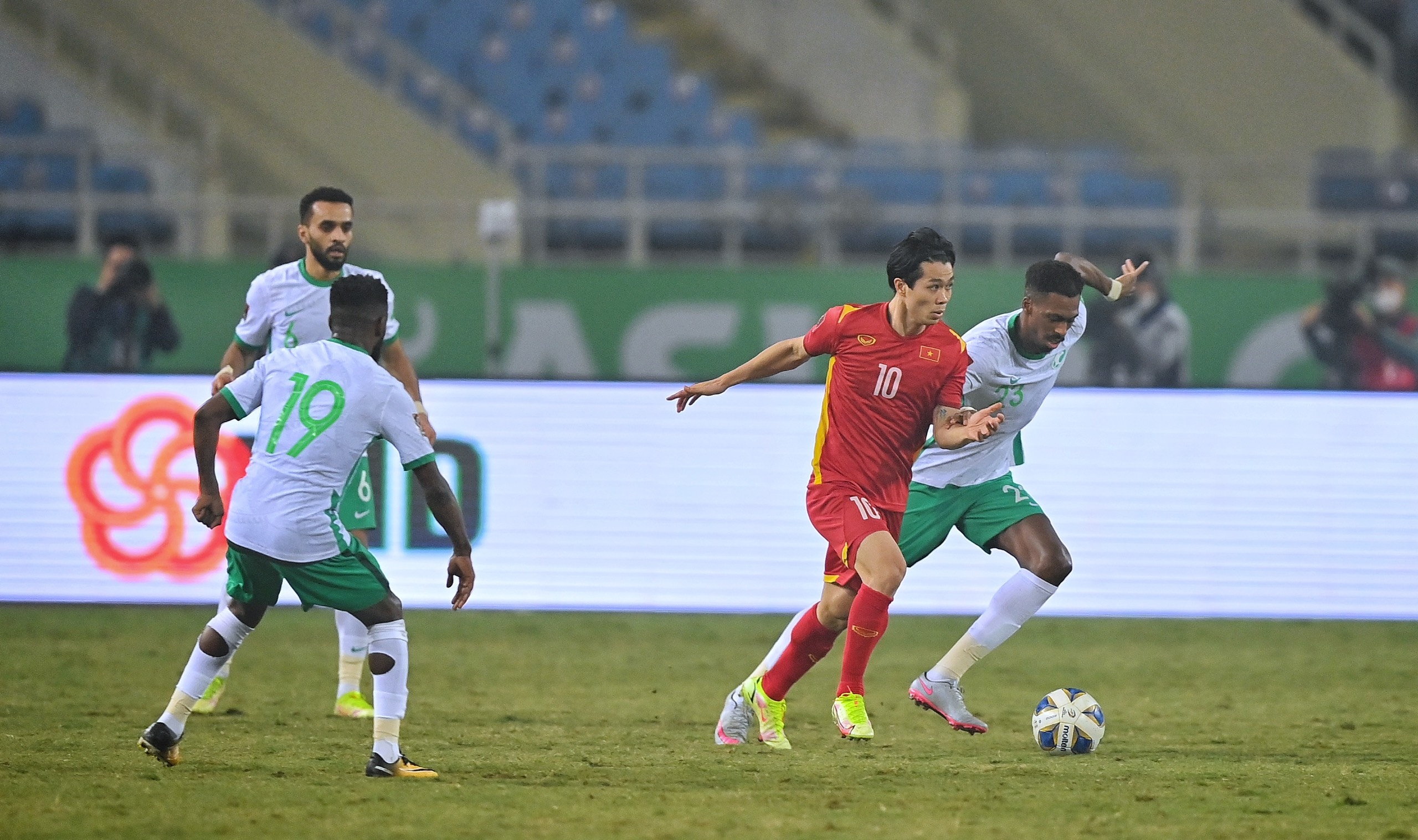 HLV Park trut gian sau tran thua cua tuyen Viet Nam anh 5