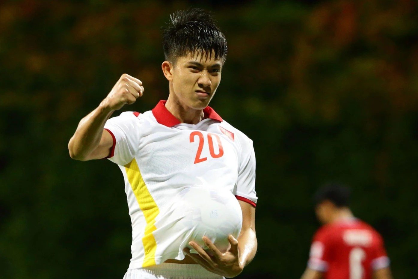 Chuyen gia Phan Anh Tu: 'Phan Van Duc xung dang hay nhat tran' hinh anh