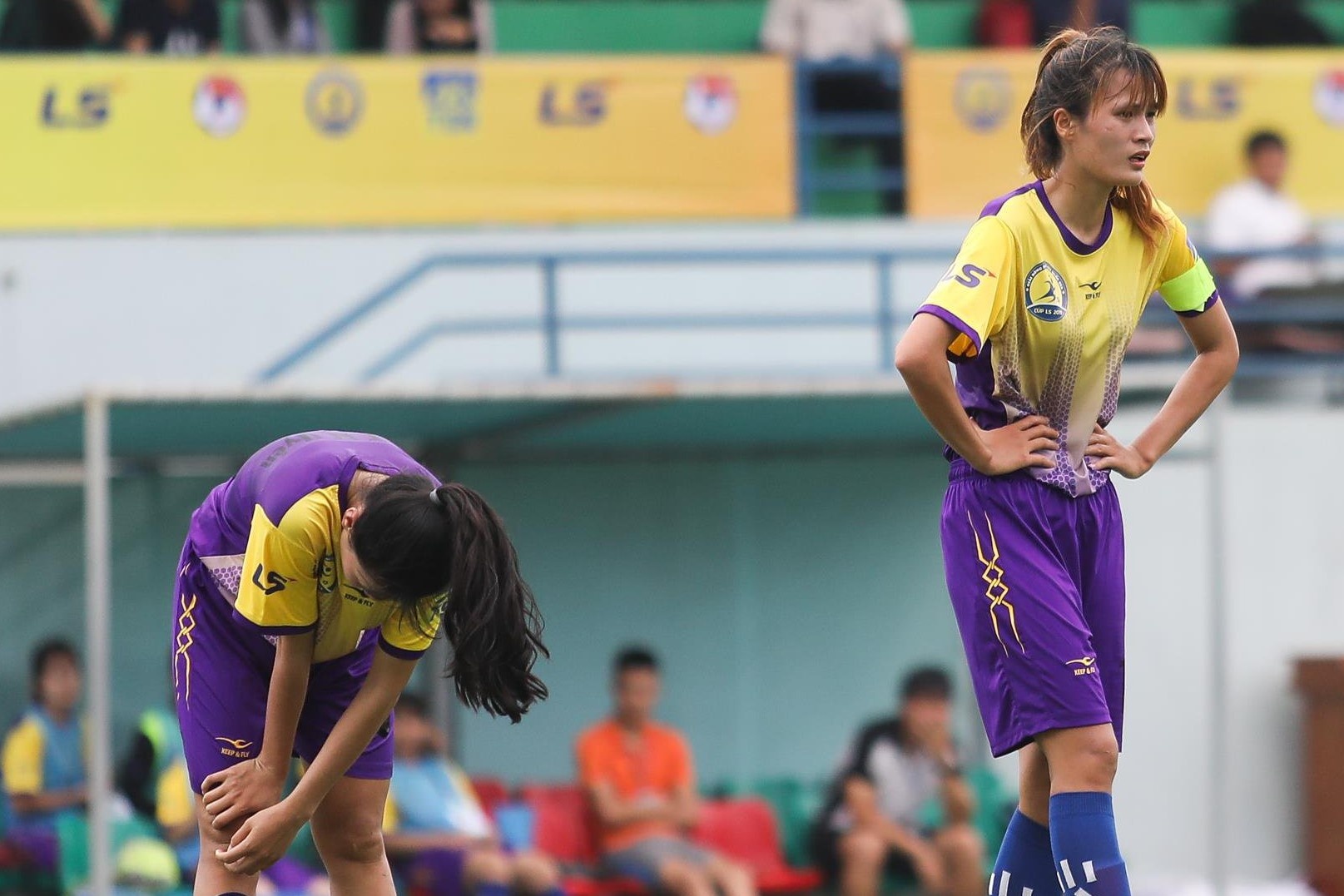 Noi kho cua cau thu nu da bong hinh anh