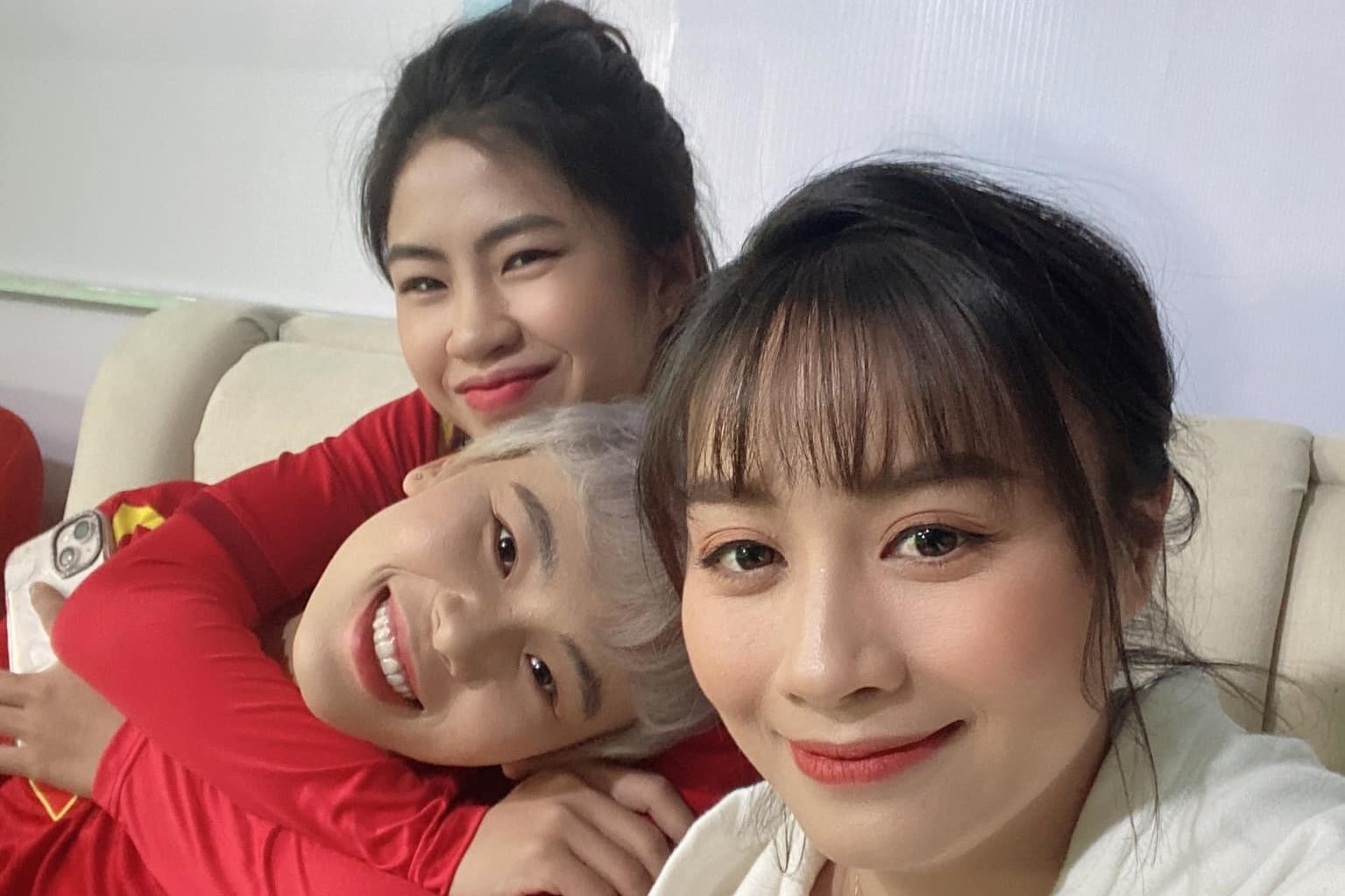 HLV Han Quoc: 'Toi dau dau truoc viec cau thu nu muon giai nghe som' hinh anh