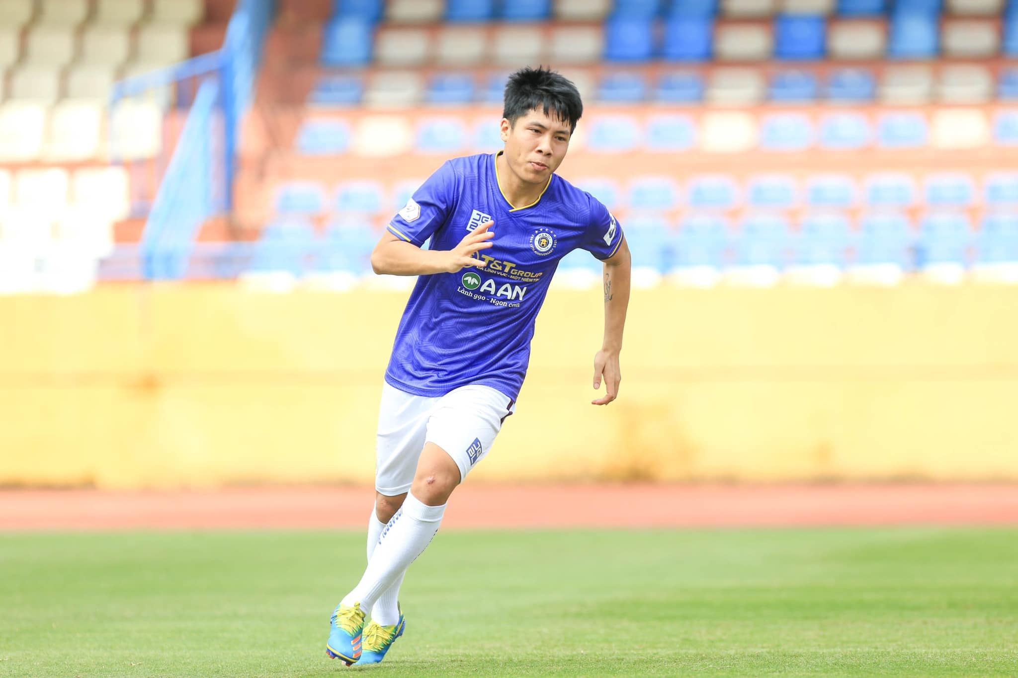 Hau ve tuyen Viet Nam tung danh doi co hoi de cham soc me anh 2