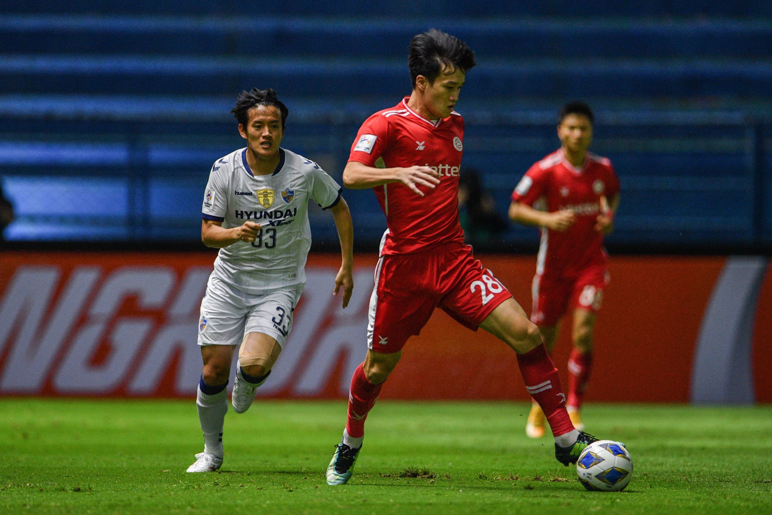 V.League co nen nhuong cho cho cac doi tuyen quoc gia? anh 2