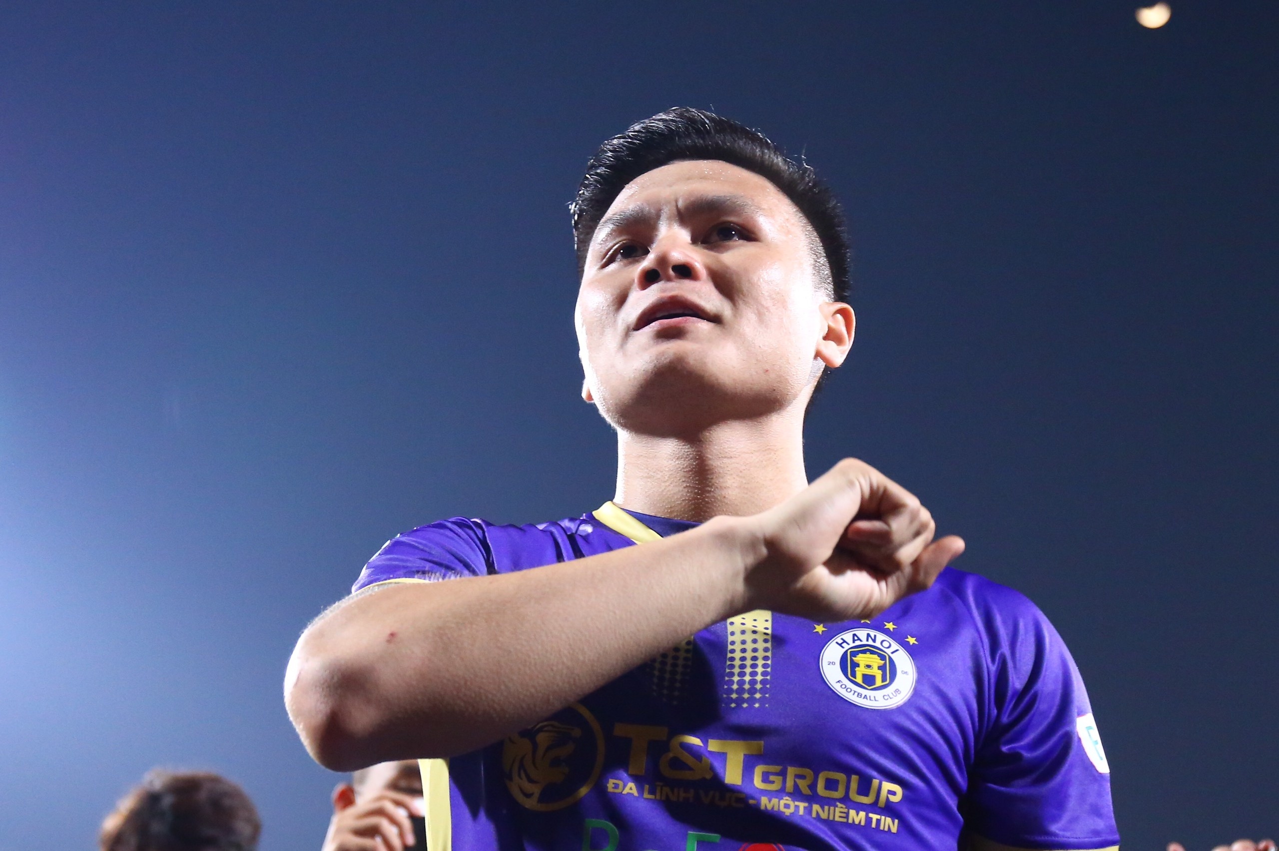 Quang Hai xuc dong chia tay nguoi ham mo hinh anh