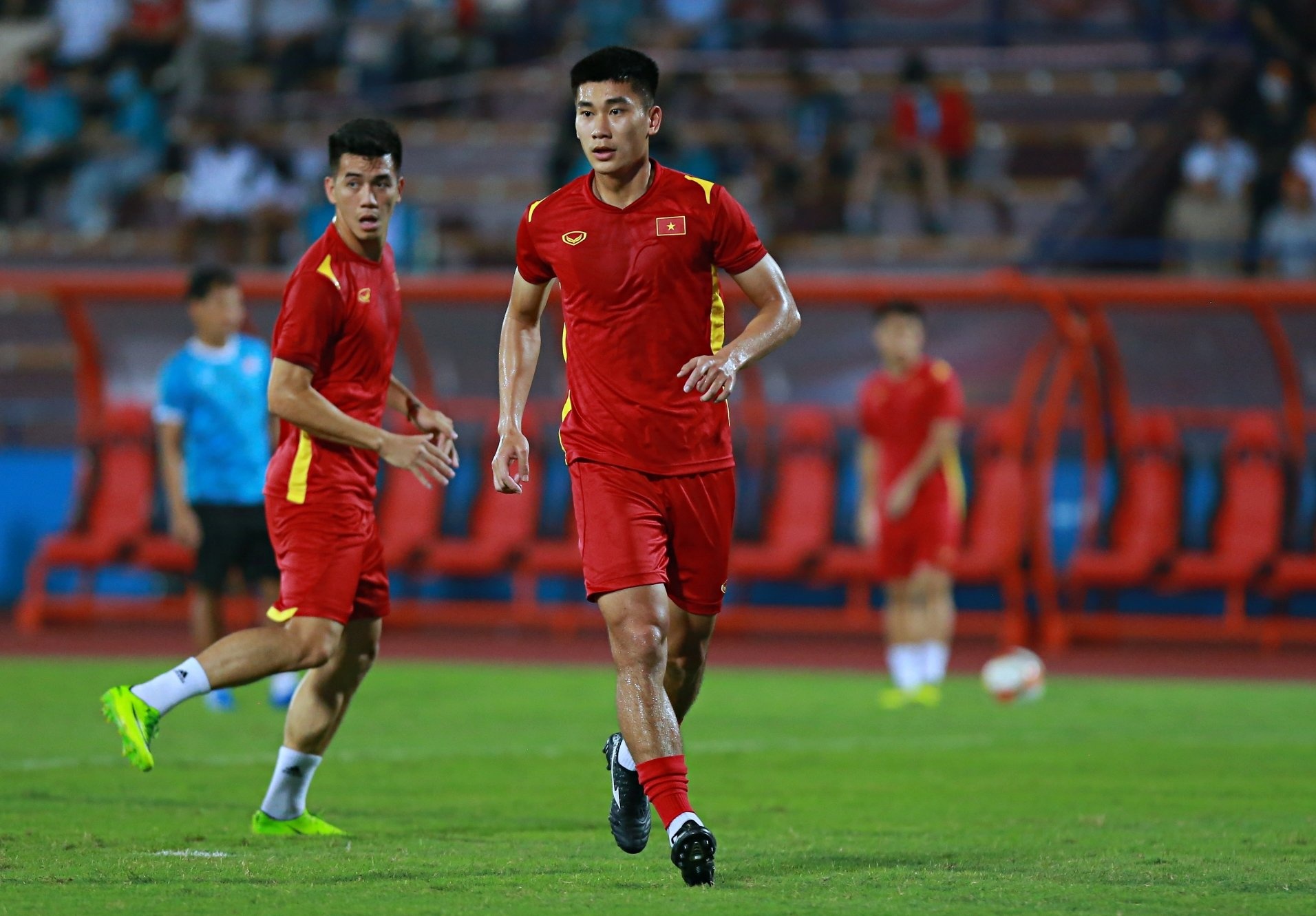 U23 Viet Nam thay 3 cau thu o doi hinh xuat phat gap Philippines anh 1