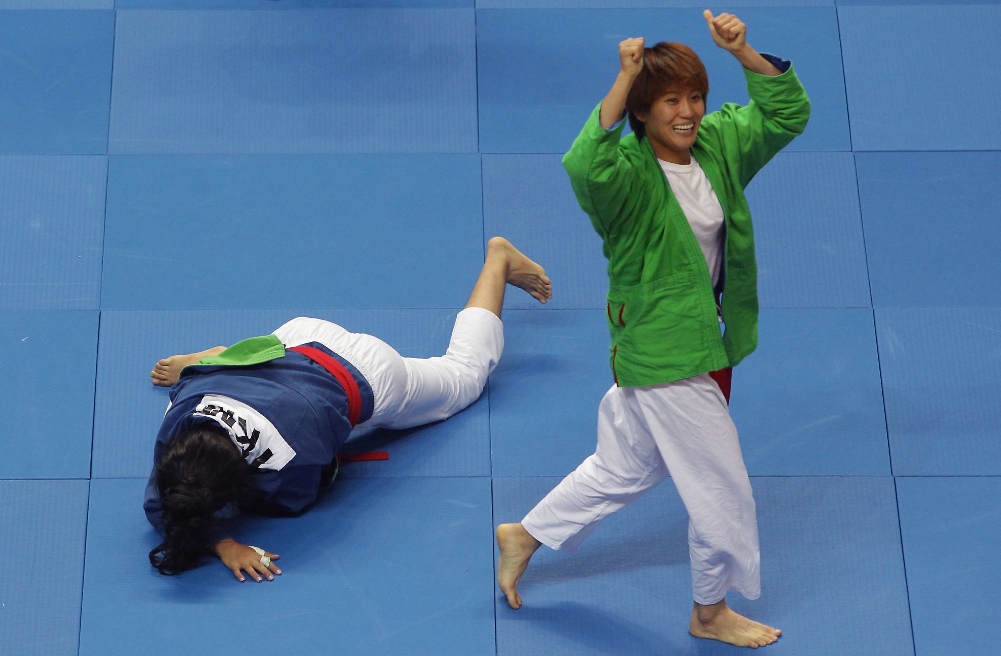 Lich thi dau SEA Games 31 ngay 10/5, cho HCV dau tien cua Viet Nam hinh anh