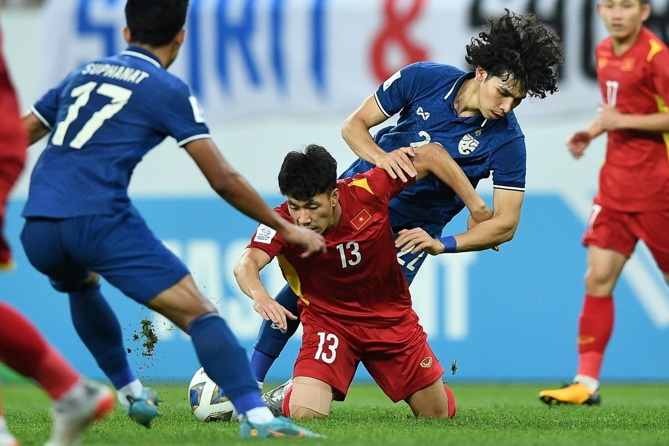 Kho ket luan U23 Viet Nam yeu the luc hinh anh