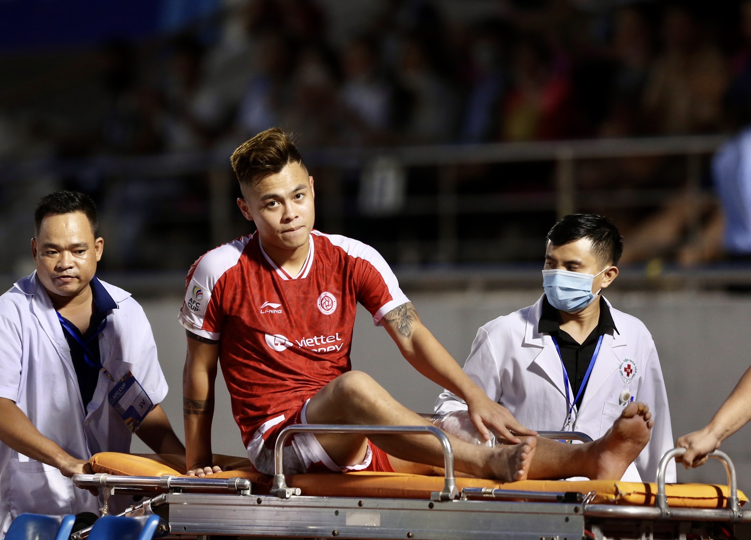 Duc Chien rach sun chem,  chua hen ngay tro lai anh 1