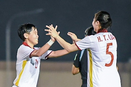 HLV Mai Duc Chung khong muon thu hoa Myanmar hinh anh