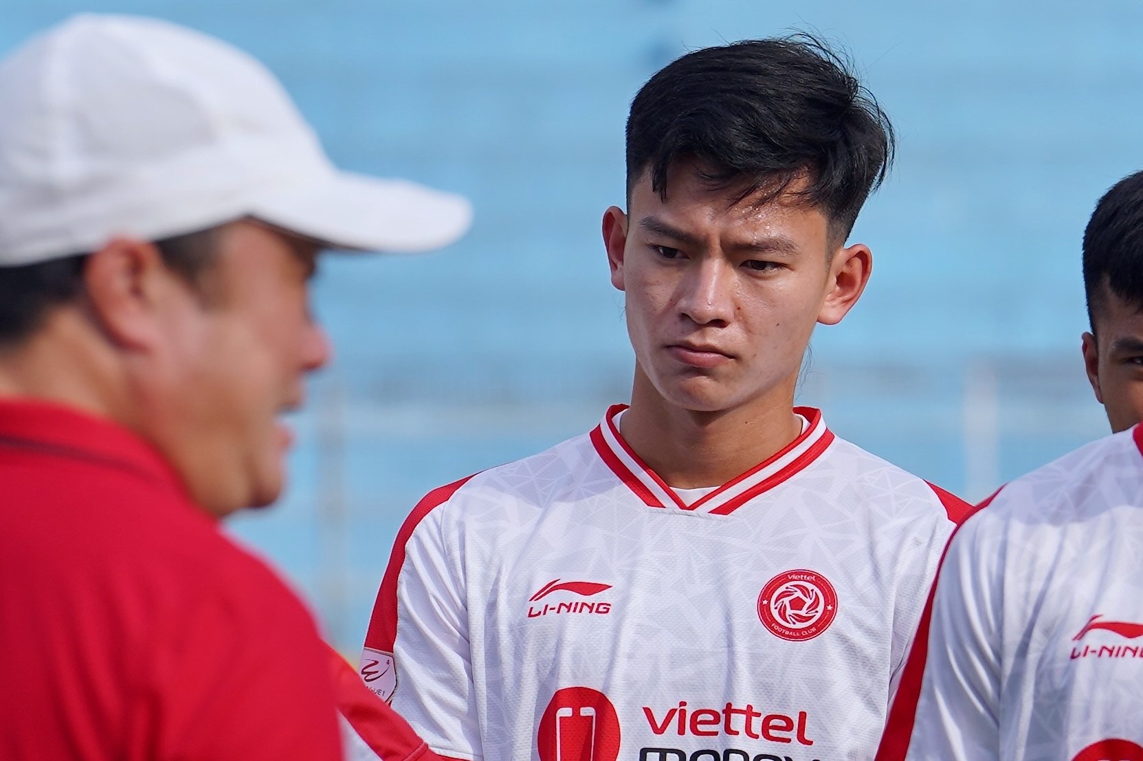 Sao U23 Viet Nam hoi hop truoc tran V.League dau tien hinh anh