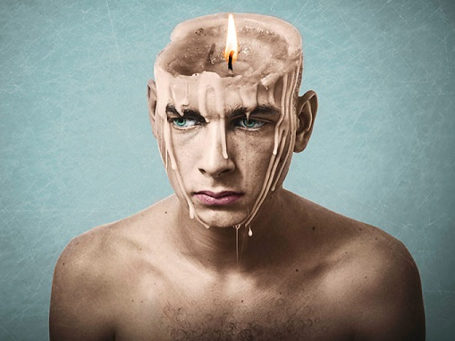 Nhung buc anh dang suy ngam cua chang sinh vien Tay Ban Nha hinh anh