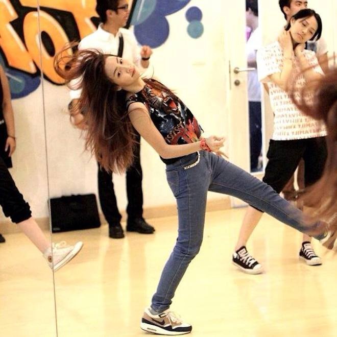 Chỉ là vũ công “đường phố” nhưng Lita từng giành nhiều giải thưởng lớn trong các cuộc thi nhảy: Giải Nhất Ovaltine Dancing Contest 2006, 2007, 2008; Vô địch nhảy Queen Symbol Terdtai lần thứ 72 (2004); Giải Nhất YoYo Land Singing and Dancing 2004, Giải Nhất B-Boy and B-Girl 2009, 2010… Ảnh: Facebook NV.