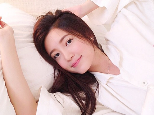 Hot girl Thai Lan xinh dep, da tai hut 500.000 fan hinh anh