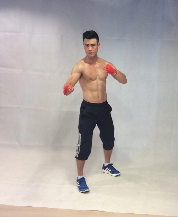 Nguyễn Tiến Huy đã đến với phòng tập Gym được 5 năm, sau thời gian luyện tập nghiêm túc chàng trai này sở hữu một body chuẩn.