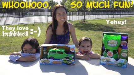 Clip be Maya mo hop do choi Thomas & Friends Sodor Fix-It Station thu hut hon 600.000 view hinh anh