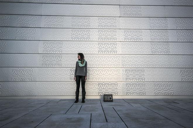 Hiện đôi vợ chồng này đang ngụ tại một trang trại ở vùng Bắc Cực. (ảnh: Boredpanda)