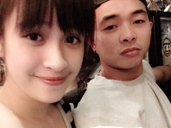 Phuc Bo va ban gai hot girl bat ngo lam dam cuoi hinh anh