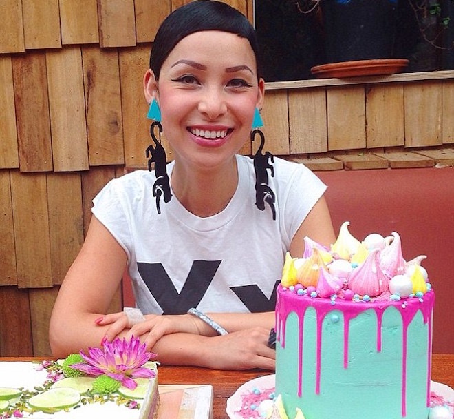 Cô giáo 28 tuổi gốc Việt có phong cách làm bánh độc đáo, sáng tạo mà rất dễ thương.