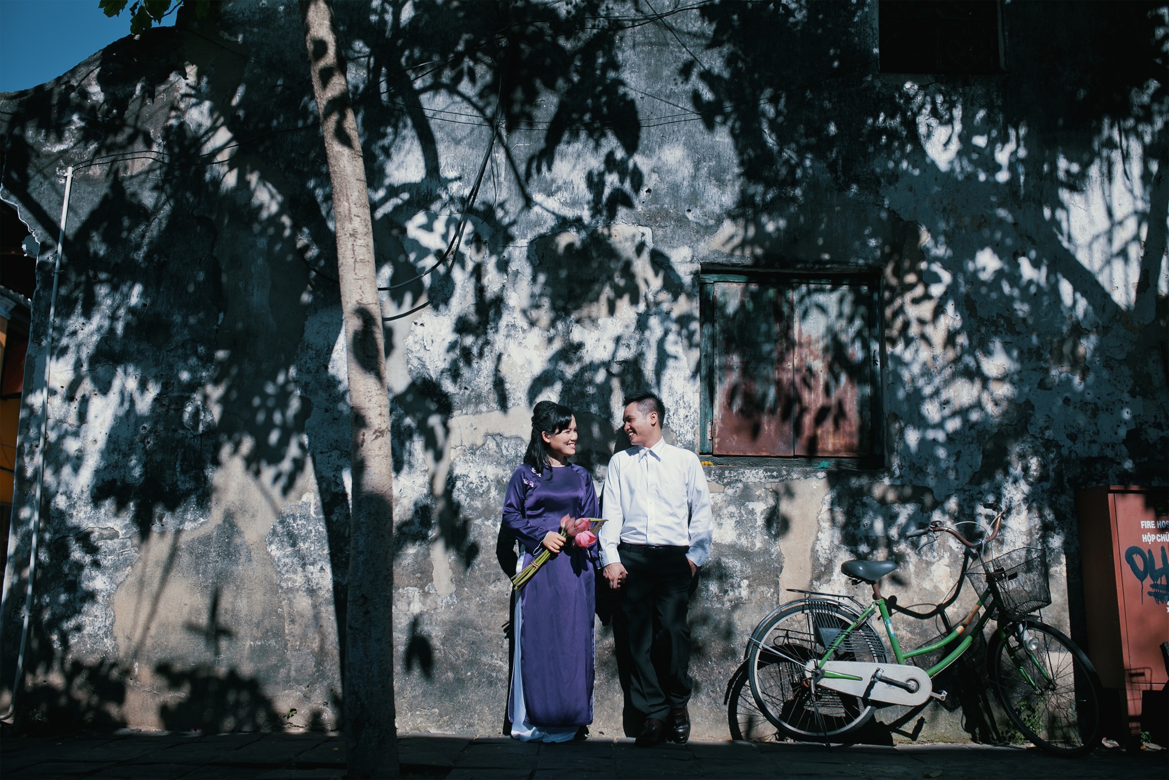 Tính đến thời điểm hiện tại, cặp đôi này đã trải qua 9 năm gắn bó. Để luôn hạnh phúc như ngày mới yêu, Quốc Vương – Hương Giang thường chọn cách đi du lịch để hâm nóng tình cảm và trở nên gắn kết với nhau hơn.