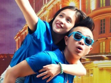 Duong tinh ngot ngao cua Phuc Bo va ban gai hot girl hinh anh