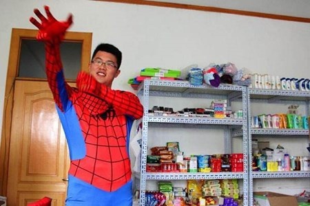 Đối với rất nhiều sinh viên đã tốt nghiệp, sắp tốt nghiệp, tìm việc làm, gây dựng sự nghiệp không những là một việc khó khăn trong thời buổi hiện tại mà thực sự là một thách thức lớn đối với những người trẻ.