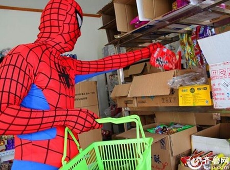 Câu chuyện và hình ảnh khởi nghiệp của chàng sinh viên nông nghiệp đã khiến nhiều người chú ý.