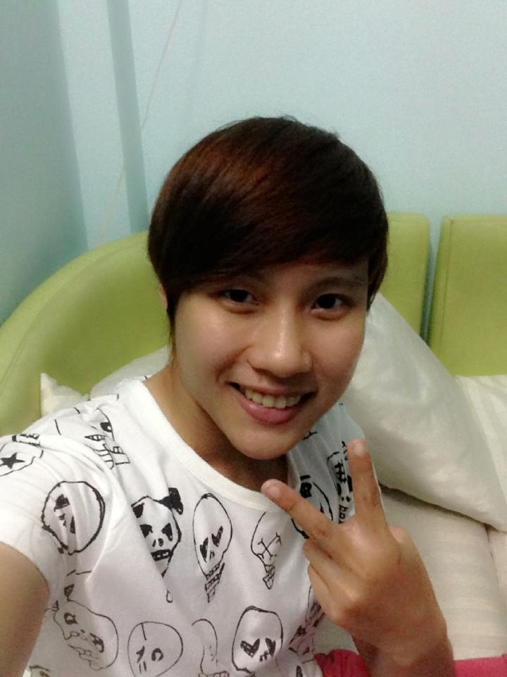 Yêu thích thể thao từ nhỏ, Ken đến với phòng tập Gym để với mong muốn được rèn luyện sức khỏe và có được một thân hình săn chắc. Tại đây, anh gặp một HLV tốt bụng đã dìu dắt và hướng anh đến con đường HLV thể hình chuyên nghiệp