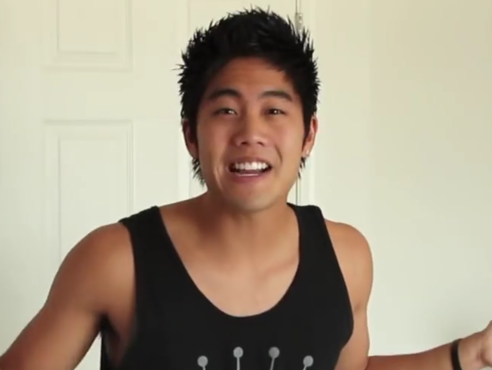 Clip hai 'Ban trai xau xa chua tung thay' cua Niga Higa hinh anh