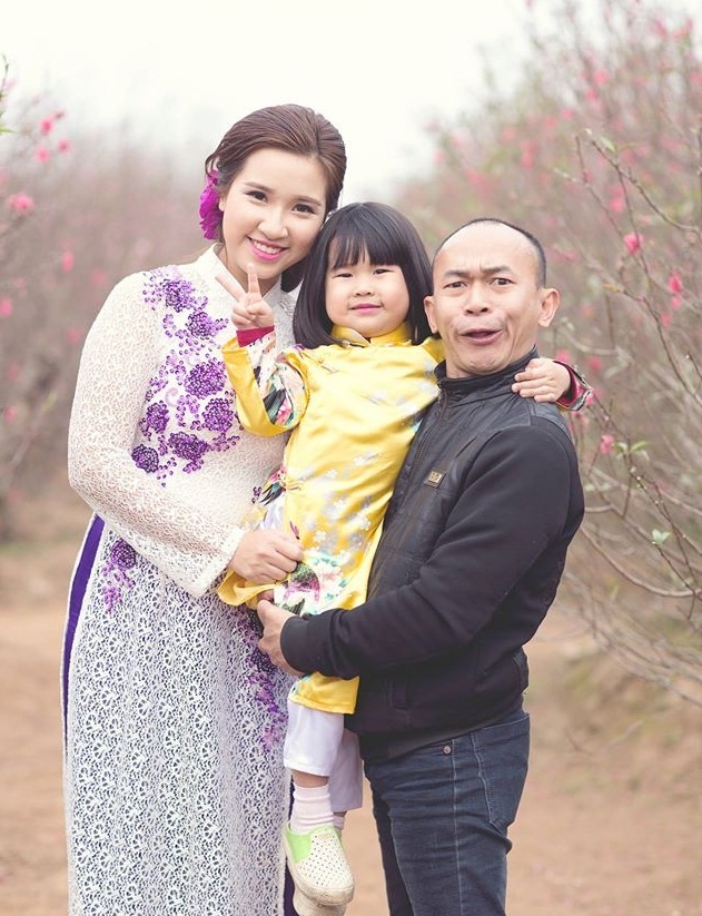 Khoảnh khắc hạnh phúc của cặp đôi được nhiều bạn trẻ yêu mến.