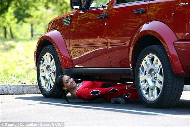 Màn biểu diễn ghi kỷ lục thế giới của Shemika.