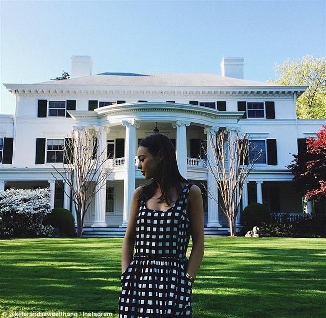 Biệt thự được so sánh với Nhà Trắng của cô gái trẻ tại Southamton (Anh).