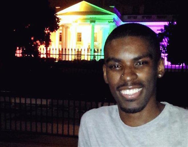 Thom cho biết, khá nhiều người cũng “lột xác” bằng cách này và gửi những hình ảnh vui nhộn về cho anh.