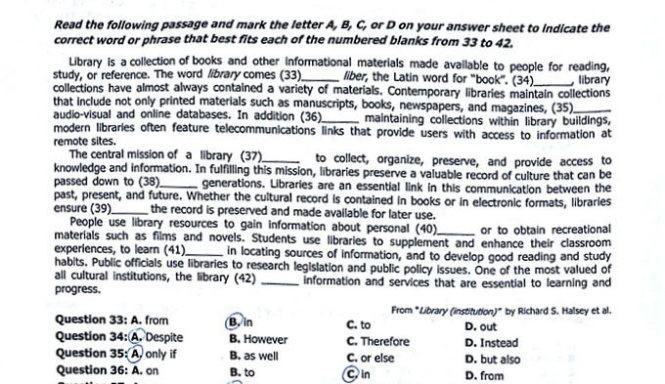 Khong co chuyen thi sinh chup de dang Facebook trong khi thi hinh anh