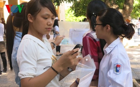 Thí sinh hào hứng với đề văn năm nay.