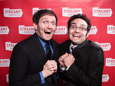 Cap anh em noi tieng the gioi, kiem trieu USD nho YouTube hinh anh