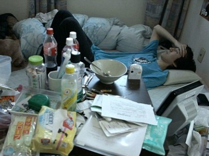 Gioi tre Nhat Ban dang dan 'bien mat' hinh anh