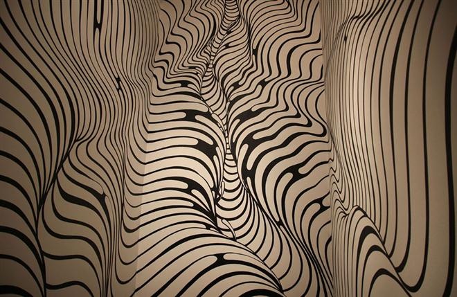 Những đường cong trừu tượng của họa sĩ Brendan Monroe.