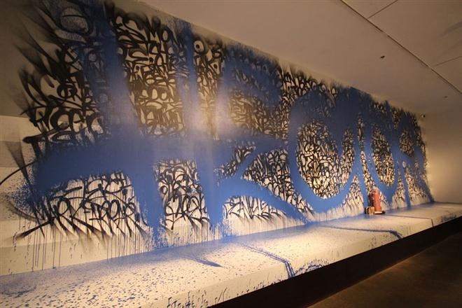 Màu sắc đường phố tràn ngập trong tác phẩm Graffiti của Saber.