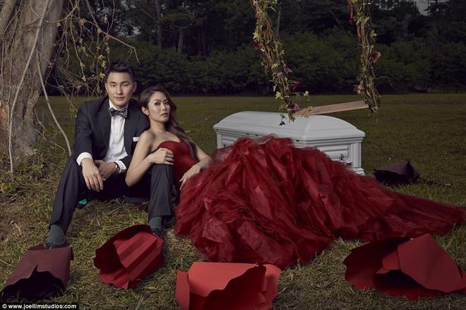 Darren Cheng ban đầu cũng ngạc nhiên về ý tưởng này nhưng sau đó đã nhất trí vì nó phù hợp với công việc của mình.