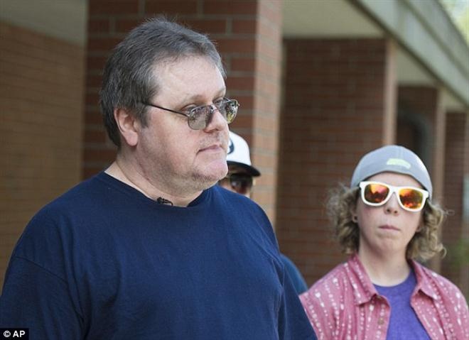 Ông David Veatch, bố của Autumn, cho biết cô bé đang hồi phục nhanh chóng trong bệnh viện.