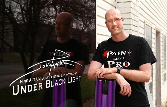 Hiện loạt tranh đang thu hút hàng ngàn lượt xem và được chia sẻ nhiều trên mạng.