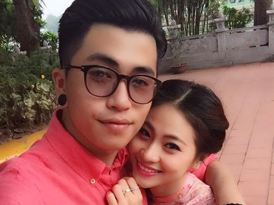 Ung Duy Kien se cuoi ban gai hon 5 tuoi hinh anh