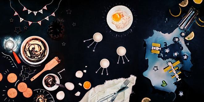 Bộ ảnh này nằm trong dự án “Endless Book Project” (tạm dịch: “Dự án cuốn sách vô tận”).